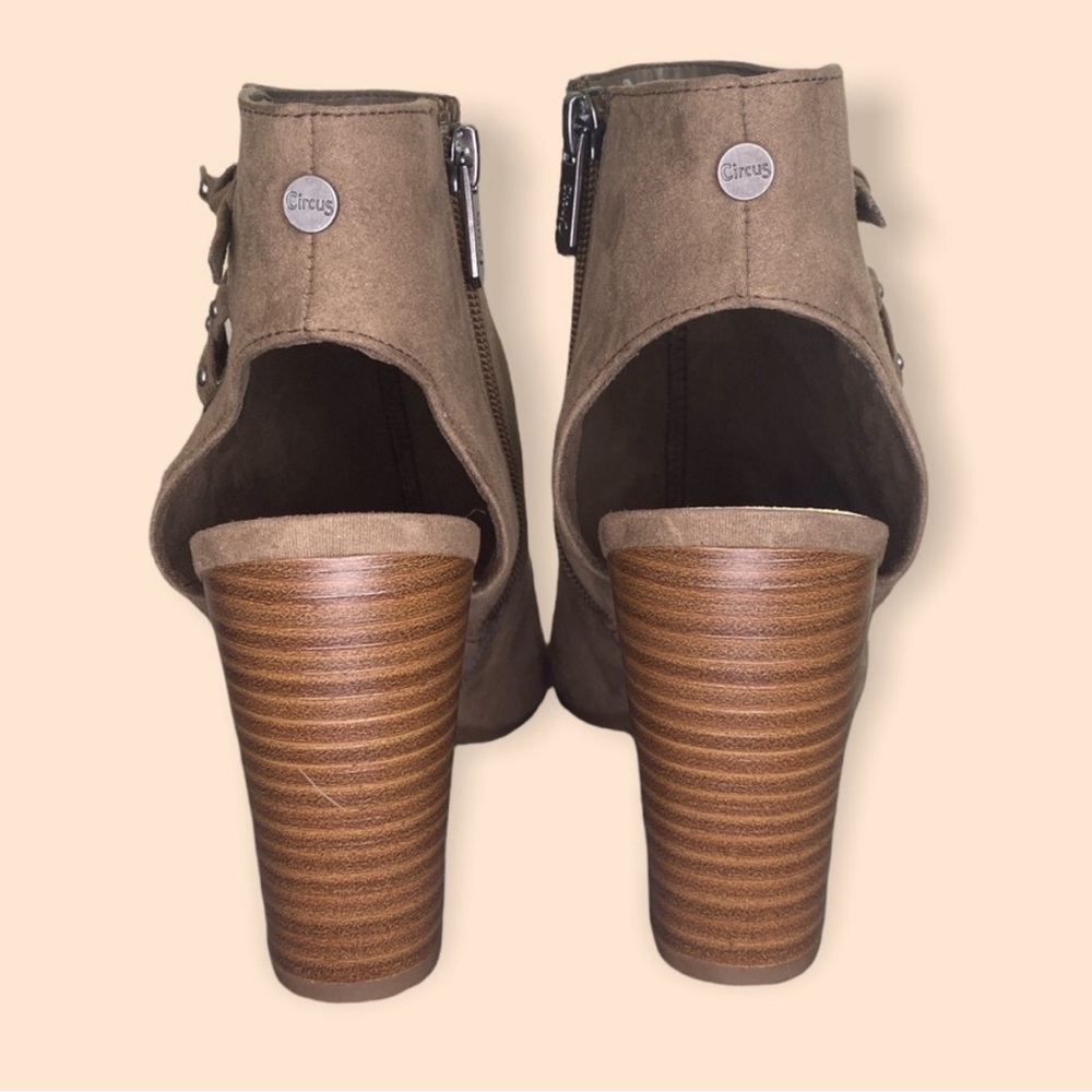 Circus by Sam Edelman Edna Taupe Peep Toe Bootie Shoes Size 9 - Picture 4 of 7
